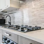 Appartamento Modern 2 Bedroom Cinecitta Roma