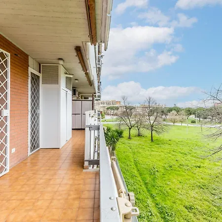 Modern 2 Bedroom Cinecitta Appartamento *